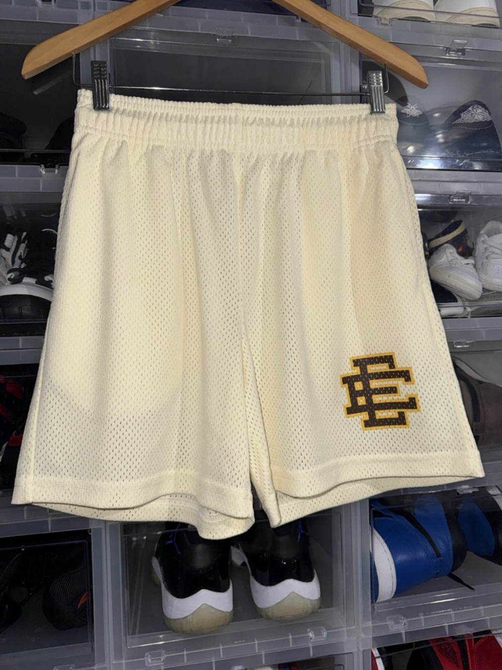 Eric Emanuel Men's Beige Mesh Athletic Shorts EE Logo Elastic Waist Size M